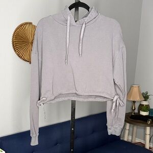 Hey Babe Gray Women's Cropped Hoodie Sweater size Medium